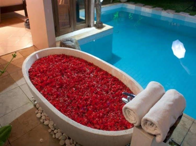 Seminyak Beach Villa3