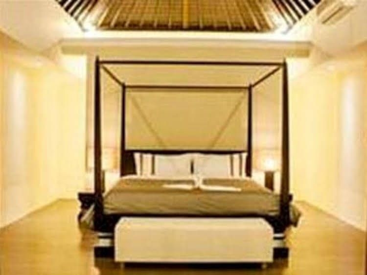 Villa Oasis Jimbaran Bali3