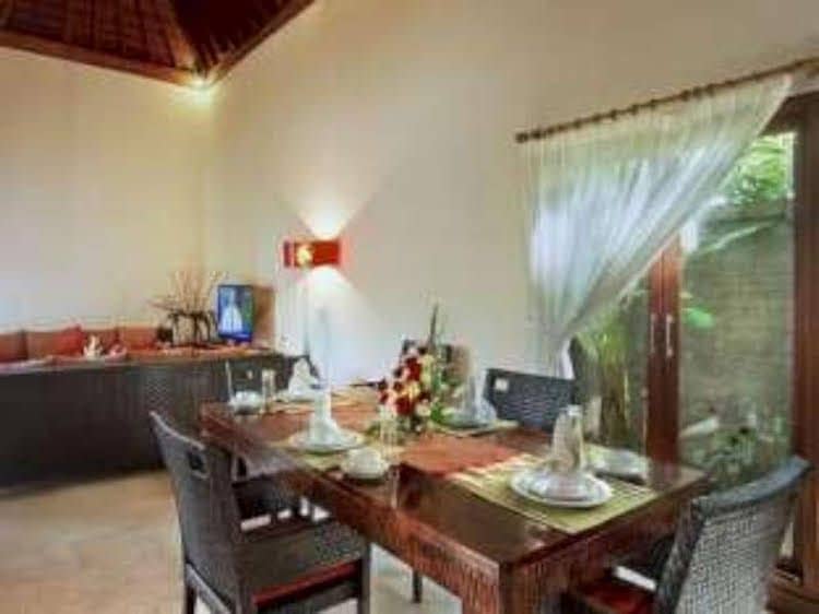 Villa Senang at Canti Asri Residence Villa Senang at Canti Asri Residence