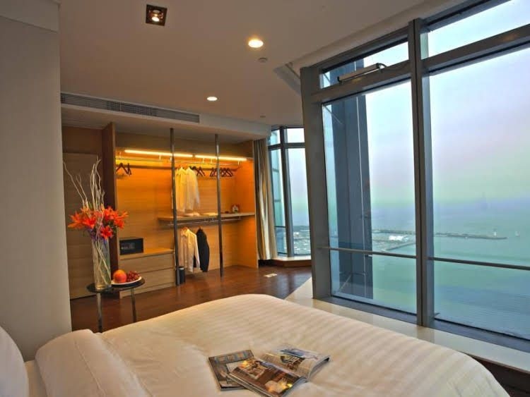 Qingdao Farglory Hotel0