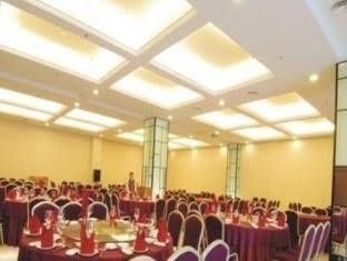 Chengdu Jinrui Yangguang Hotel0