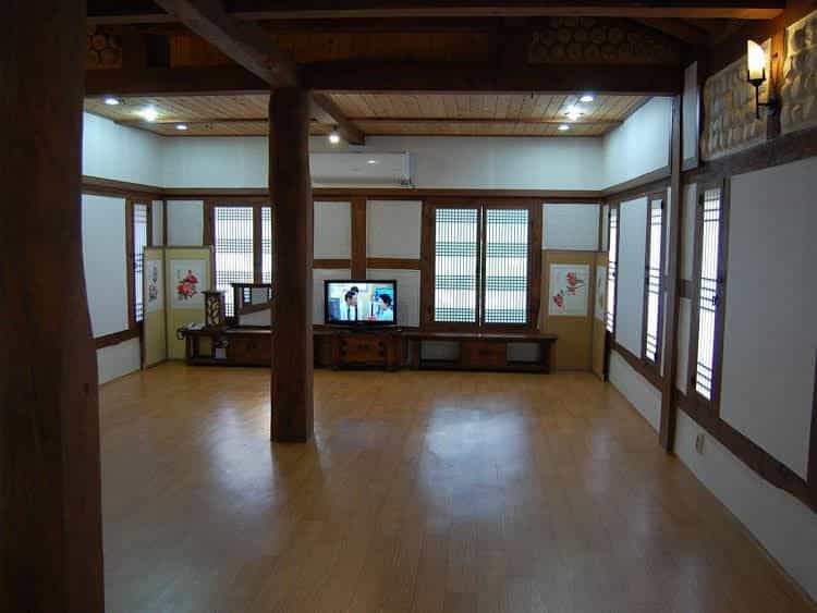 Kasan Tobang Hanok Kasan Tobang Hanok