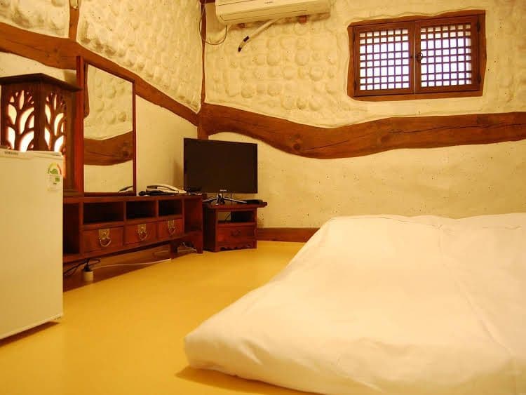 Kasan Tobang Hanok Kasan Tobang Hanok