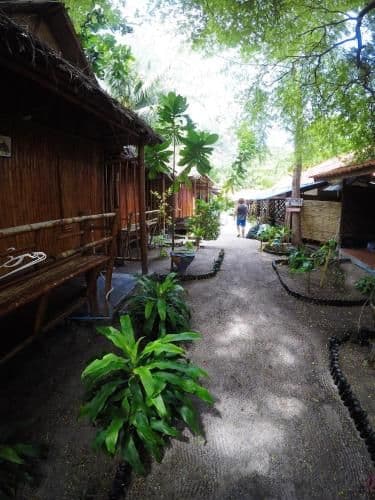 Bungalow with Garden View