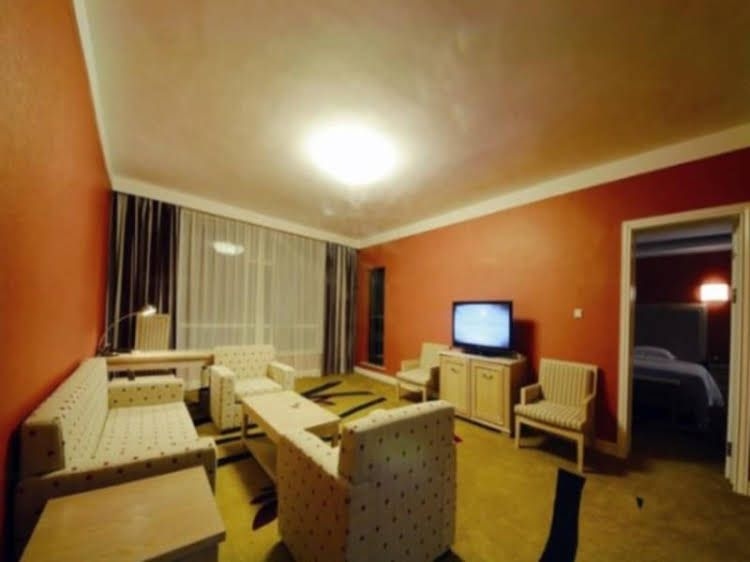 Changbaishan Baoshi International Hotel0