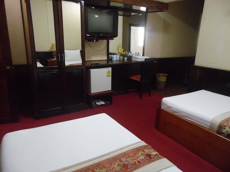 Somchith Chaleunxay Hotel1
