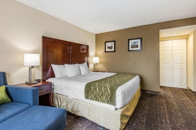 DOUBLE KING SIZE BED