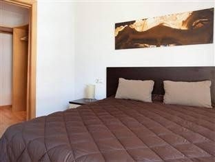 Alcam Encants Apartments1