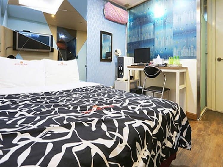 Neo Blue Motel0