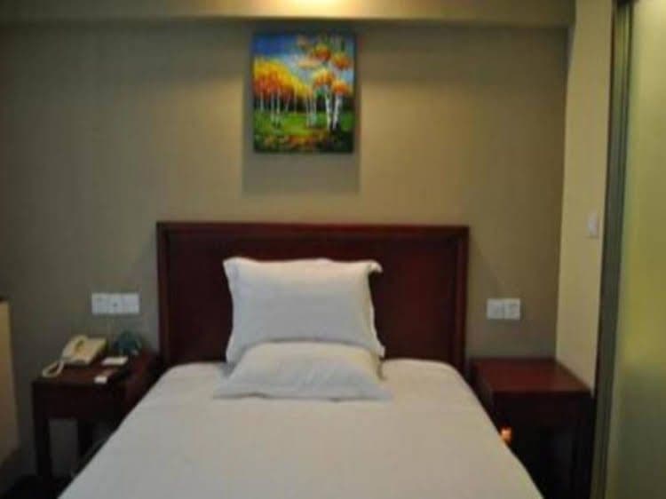 GreenTree Inn Shanxi Taiyuan South Jianshe Road Express Hotel GreenTree Inn Shanxi Taiyuan South Jianshe Road Express Hotel