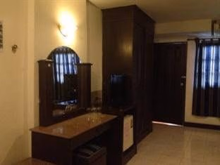 Senesouk Hotel1