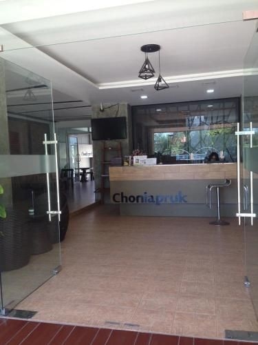 ชลพฤกษ์ เลคไซด์ (Chonlapruk Lakeside)0