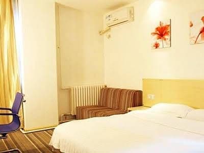 Super 8 Hotel Jinan Hua Long Super 8 Hotel Jinan Hua Long