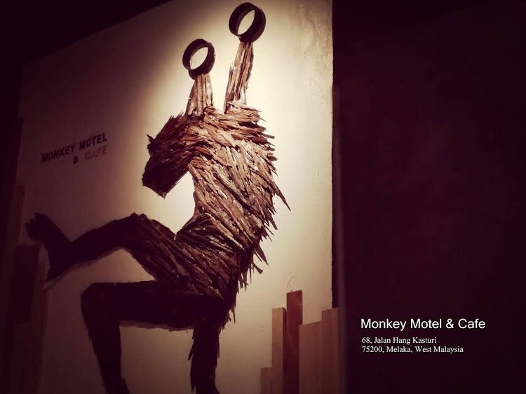 Monkey Motel & Cafe2
