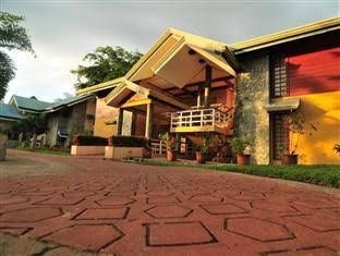 Ridgeview Chalets2