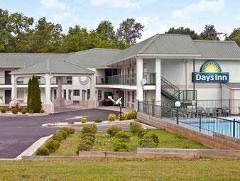 Americas Best Value Inn and Suites LaFayette4