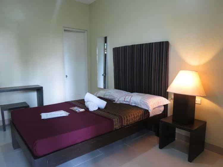 Monti's Place Dine & Bed Monti's Place Dine & Bed