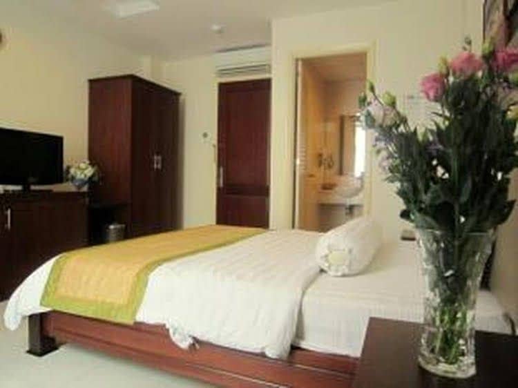 Quy Hung Hotel Quy Hung Hotel