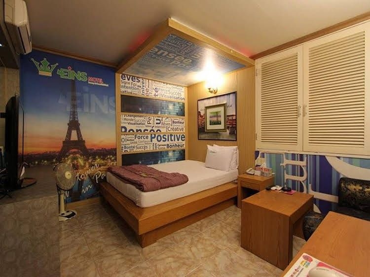 Eins Motel1