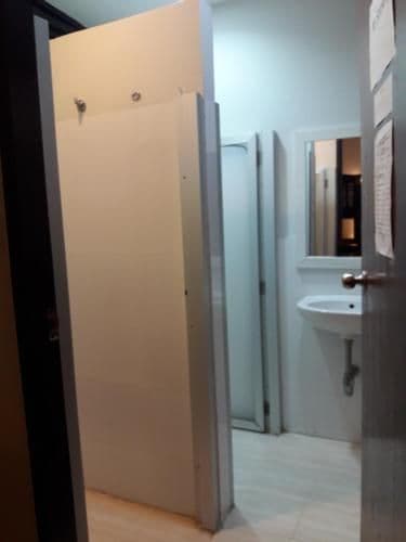 Bunk Bed in Mixed Dormitory Room
