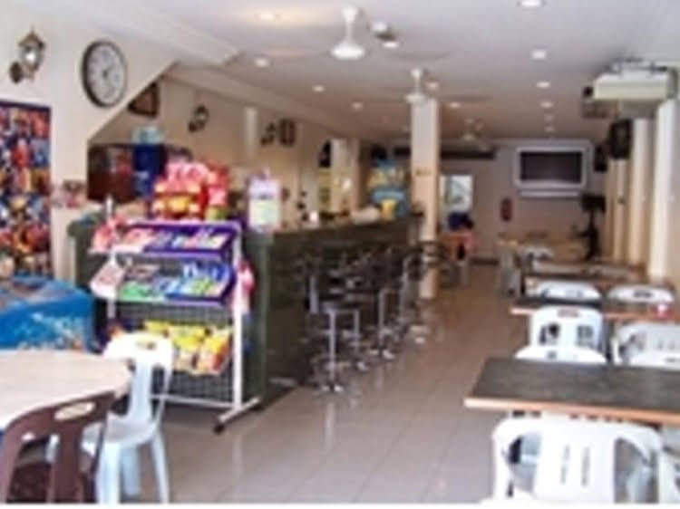 Hotel Sri Emas1
