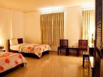 Phi Phung Hotel2