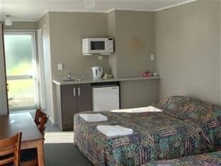 Brightwater Motor Inn Brightwater Motor Inn