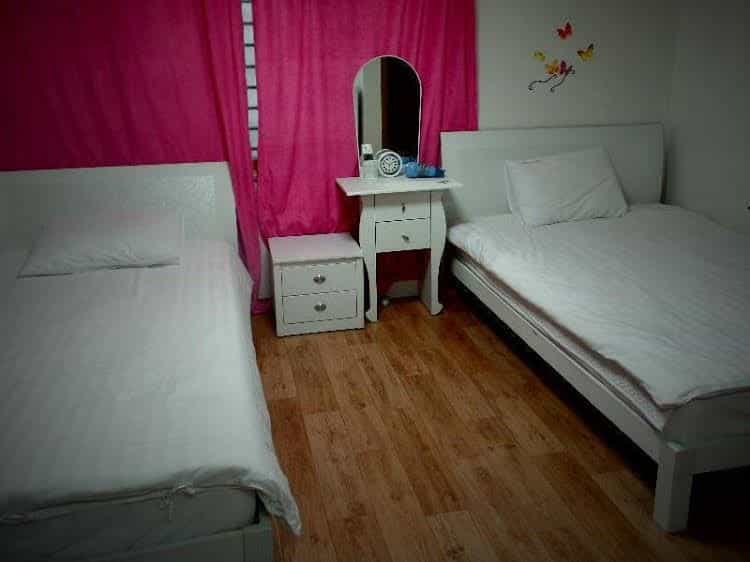 Family Housetel Family Housetel