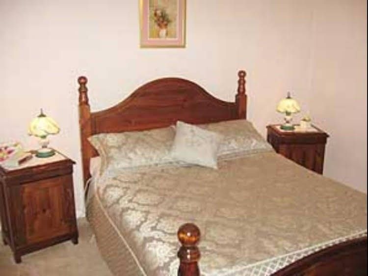 Trinity Cottage2