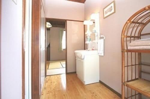 Japanese-Style Room