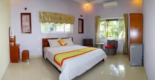 Three-Bedroom Villa - Beach Front