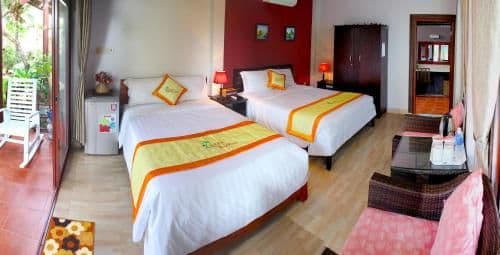 Villa with Sea view (3 Adults)