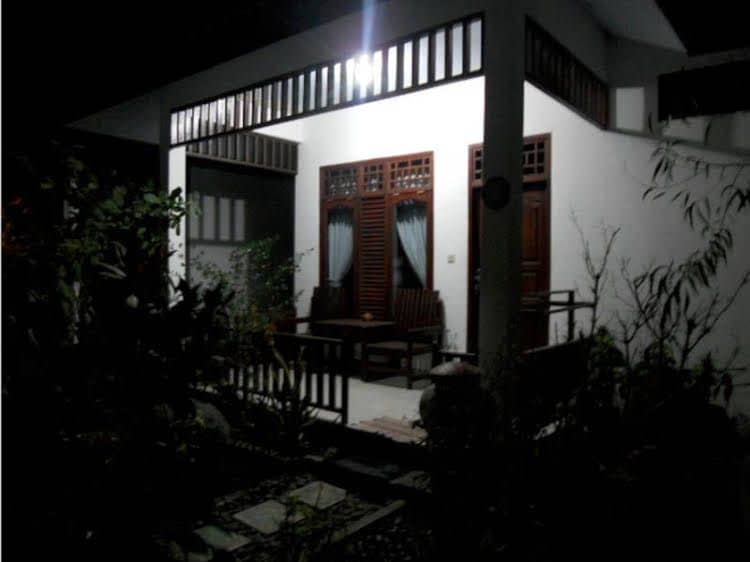 Gili Smile Bungalow Gili Smile Bungalow