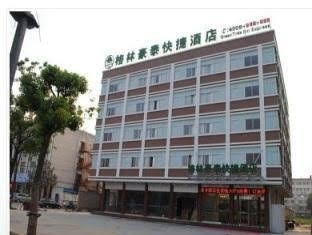 GreenTree Inn Jingjiang Bus Station Express Hotel3