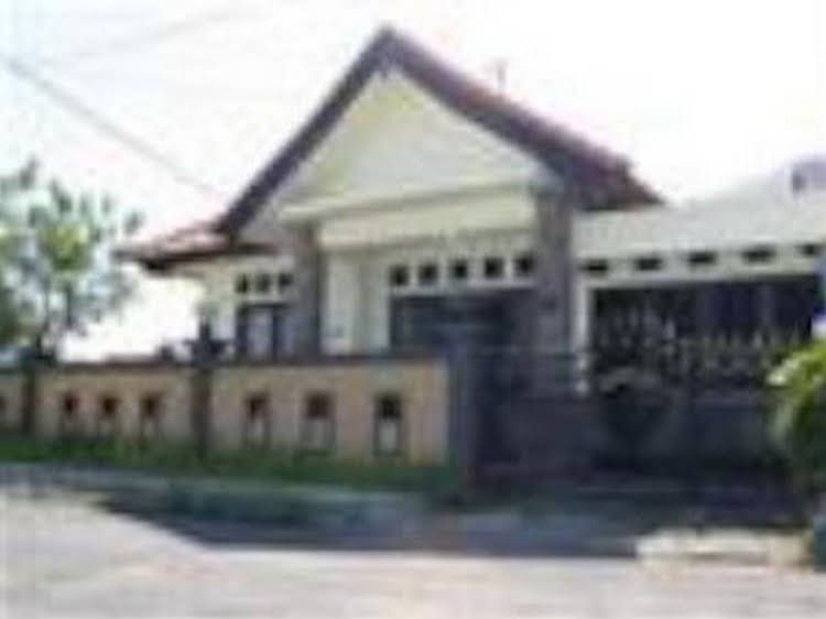 Frangipani Guest House1