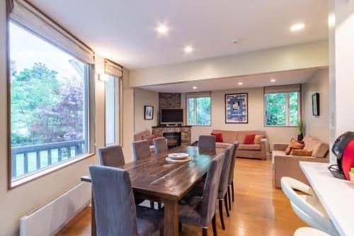 5 Br Parkside Chalet