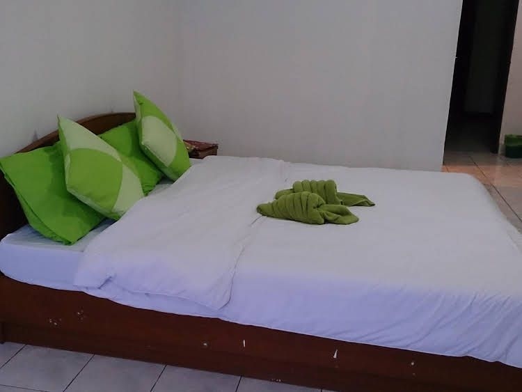 Thaweesup Condotel2