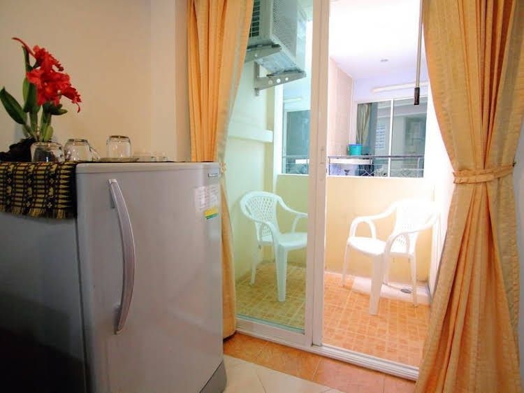 Cherry Budget Hostel @Patong Beach0