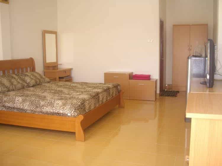 Narnia Resort Pattaya 2 Narnia Resort Pattaya 2