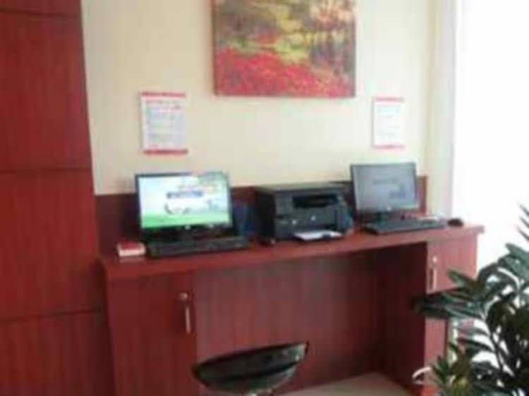 Hanting Express Hotel Zhuhai Gongbei Jiuzhou Avenue Hanting Express Hotel Zhuhai Gongbei Jiuzhou Avenue