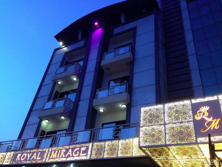 Hotel Royal Mirage4