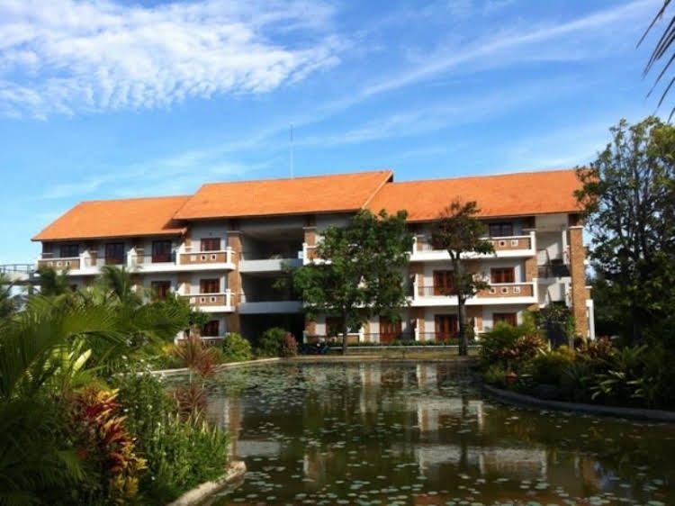 Plumeria Resort3