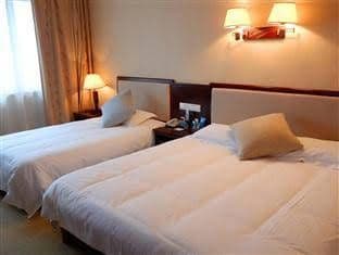 GreenTree Inn Weifang Square of Train Station GreenTree Inn Weifang Square of Train Station