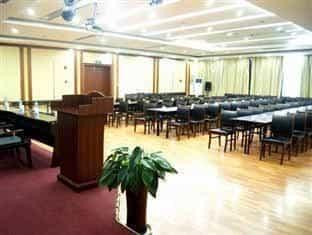 GreenTree Inn Weifang Square of Train Station GreenTree Inn Weifang Square of Train Station
