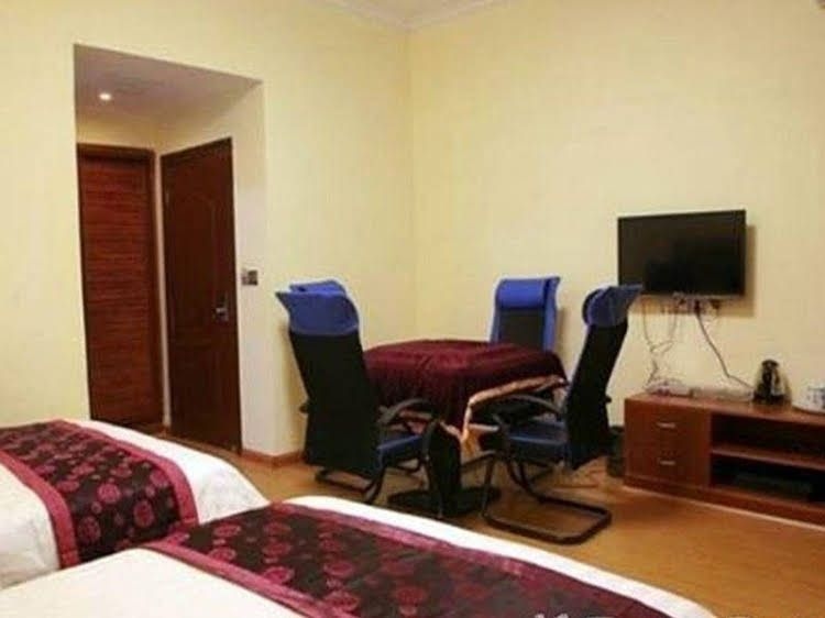 Weijing Zhangjiajie Nanzhuangping Hotel0