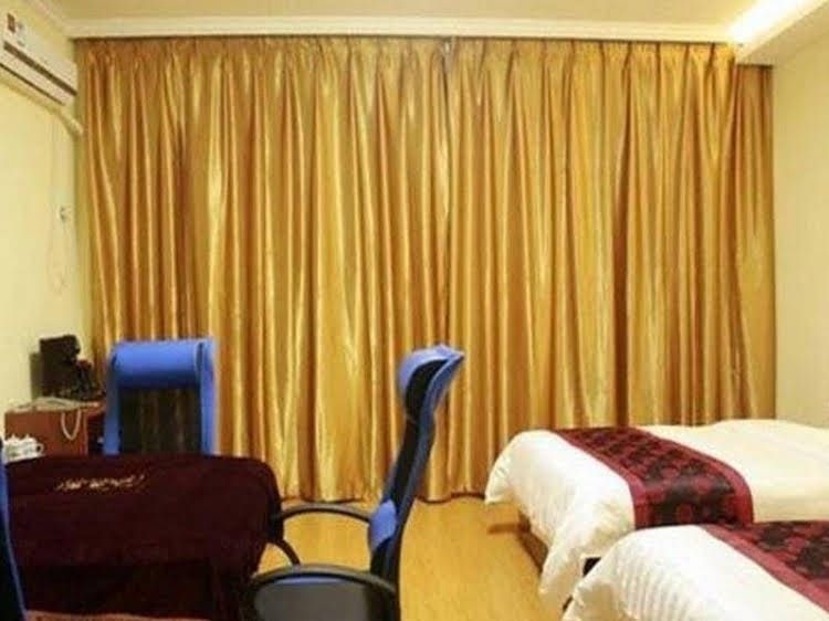 Weijing Zhangjiajie Nanzhuangping Hotel1