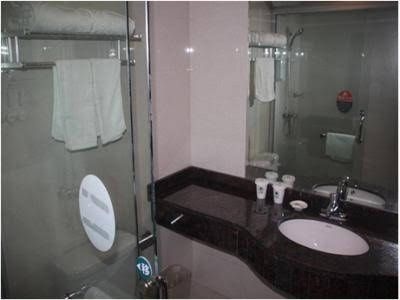 GreenTree Inn JiangSu SuQian XiHu Road BaoLong Plaza JinYing Business Hotel2