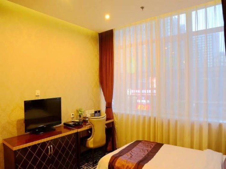 Beijing Zhong Tian Holiday Inn0