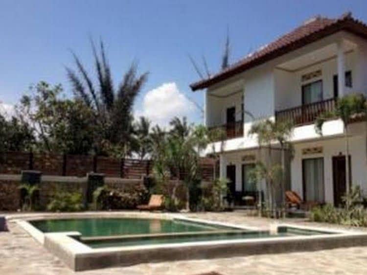 Family House Lombok Family House Lombok