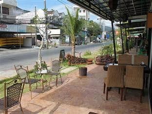 Dueanphen Guesthouse and Cafe Dueanphen Guesthouse and Cafe